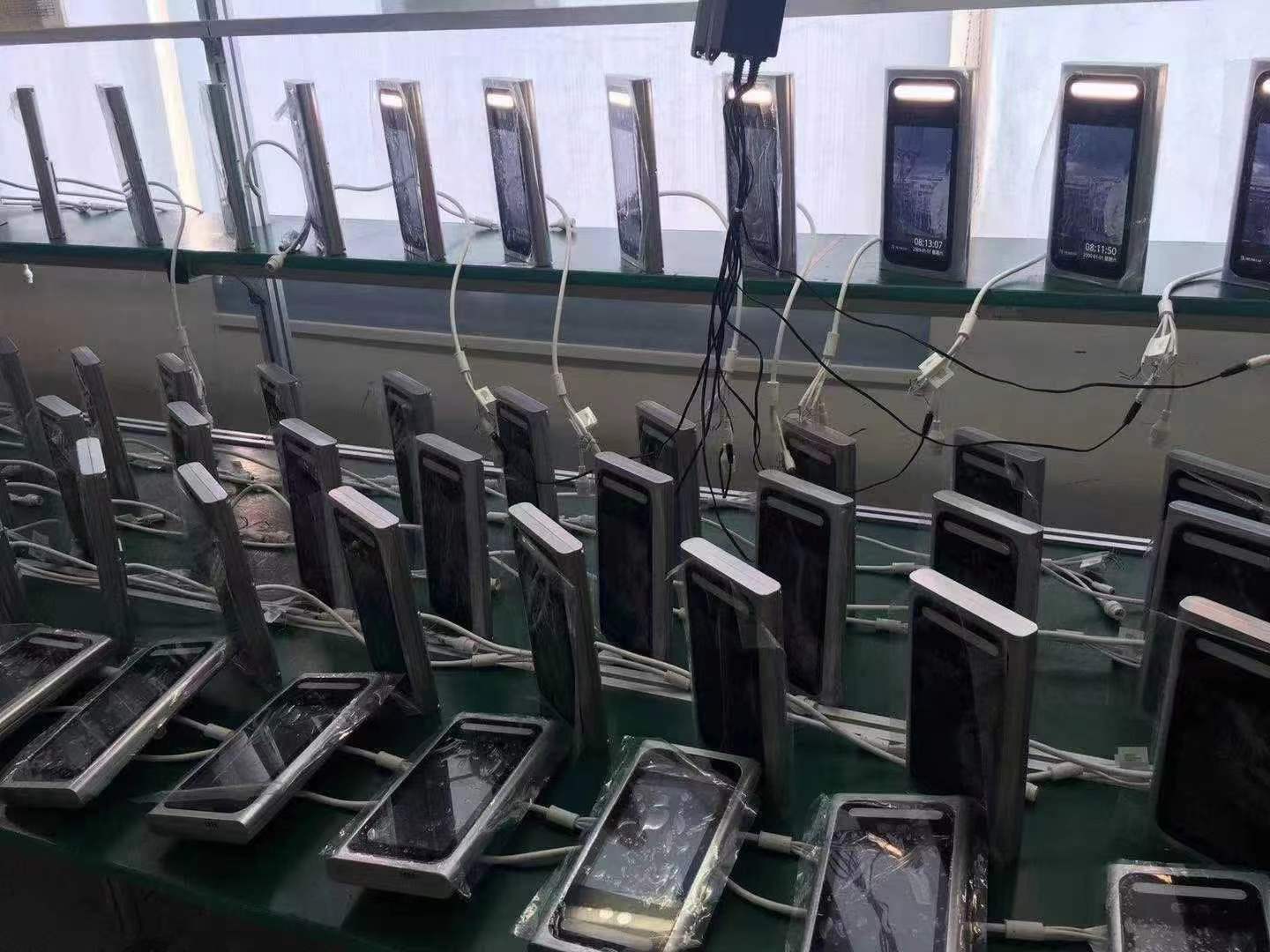 富翔精密工業人臉識別機項目